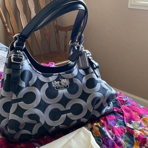Coach logo Hobo